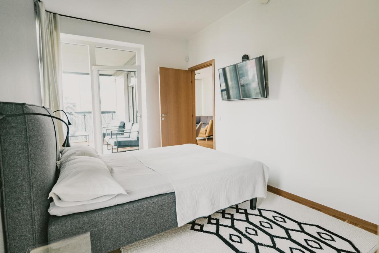 Oeoe Street Luxury Apartment With Terrace Tartu Eksteriør billede